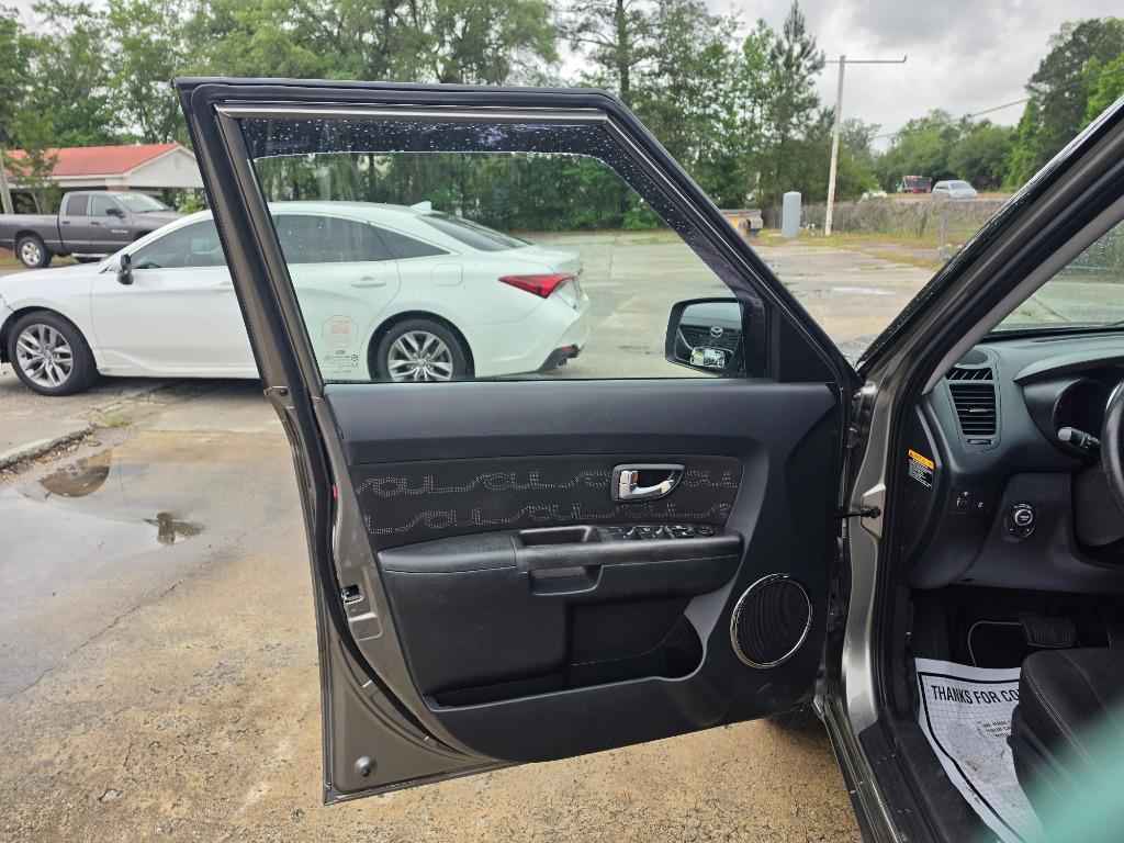 2012 Kia Soul + - Photo 14