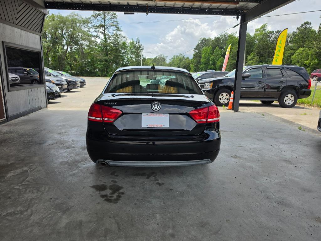 2013 Volkswagen Passat SE - Photo 9