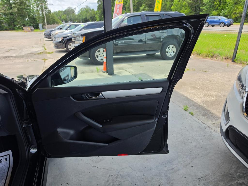 2013 Volkswagen Passat SE - Photo 19